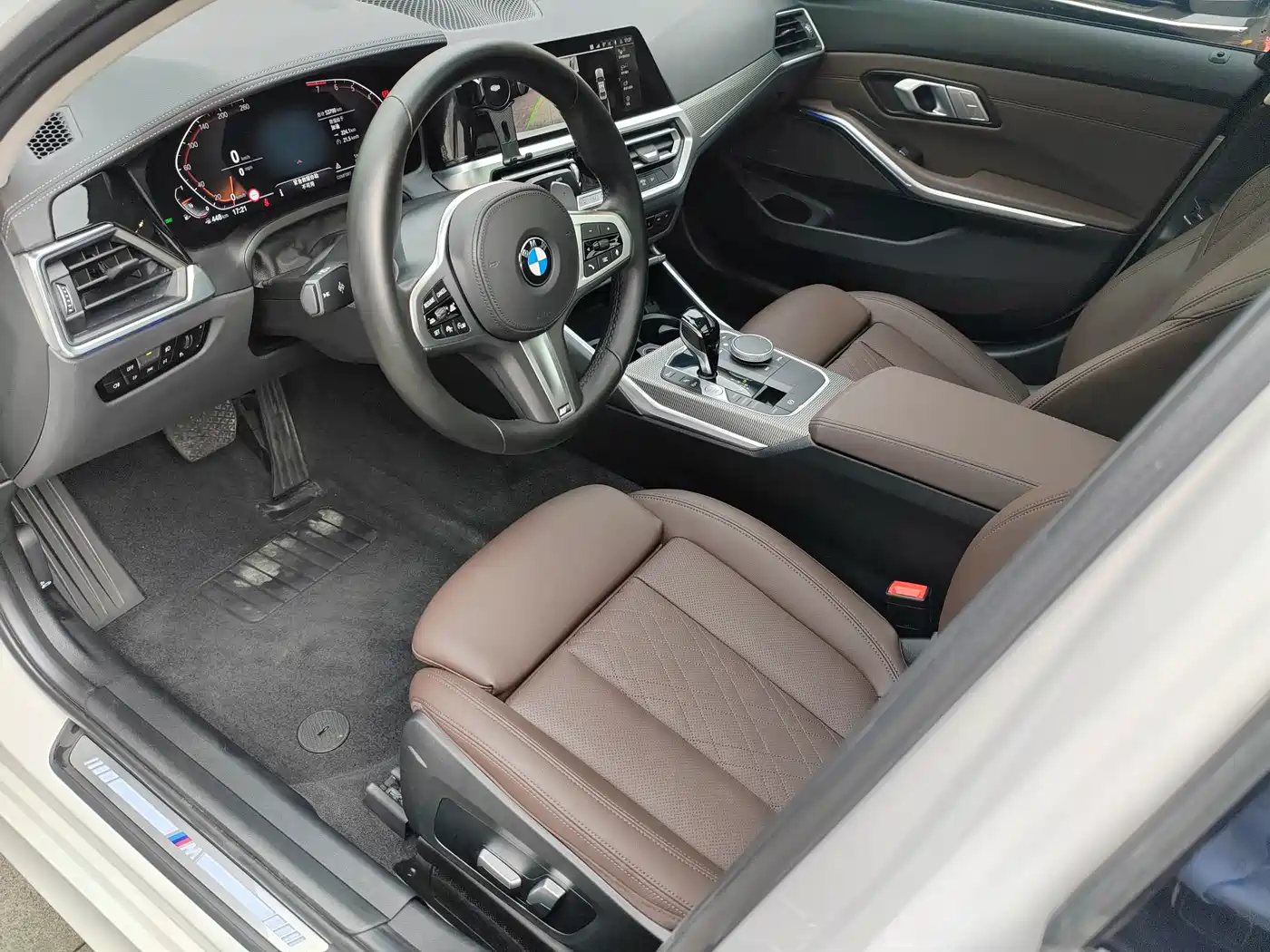 BMW 3 Series 2022 325Li M Sport Shadow Edition фото 4