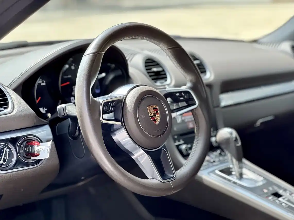 Porsche 718 2018 Boxster 2.0T фото 7