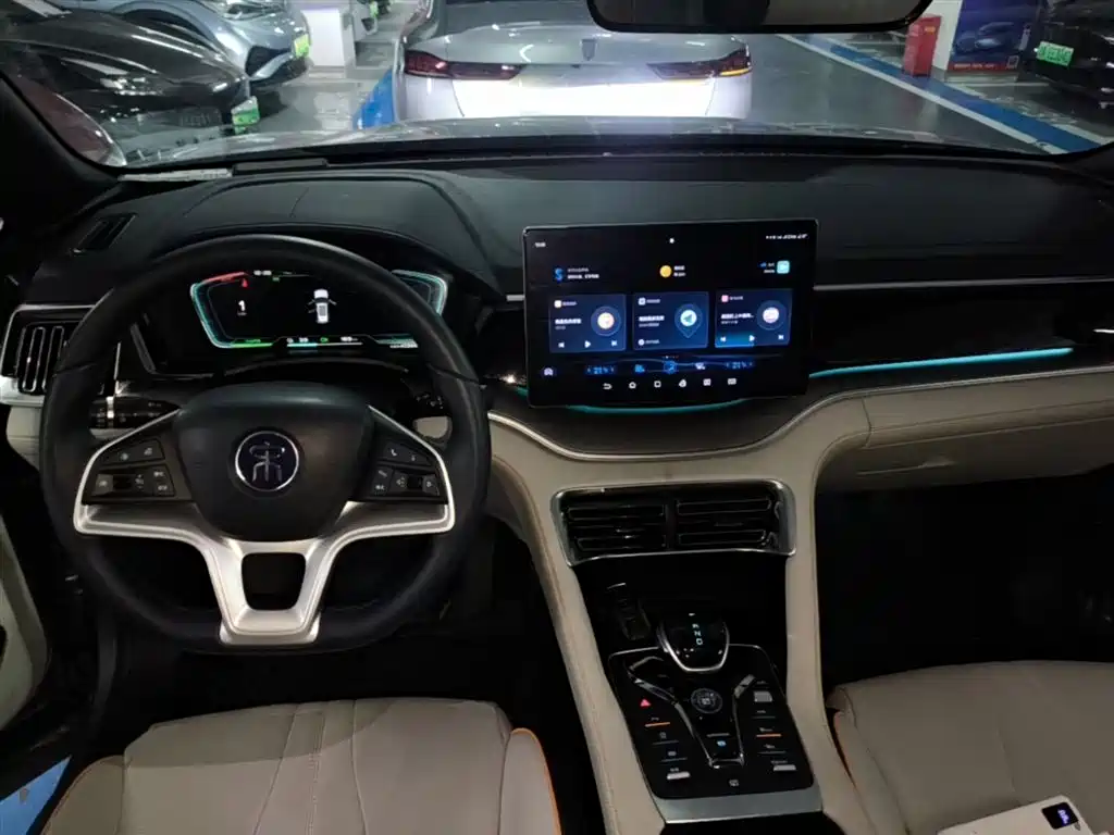 BYD Song PLUS PHEV 2021 EV Premium Model фото 10
