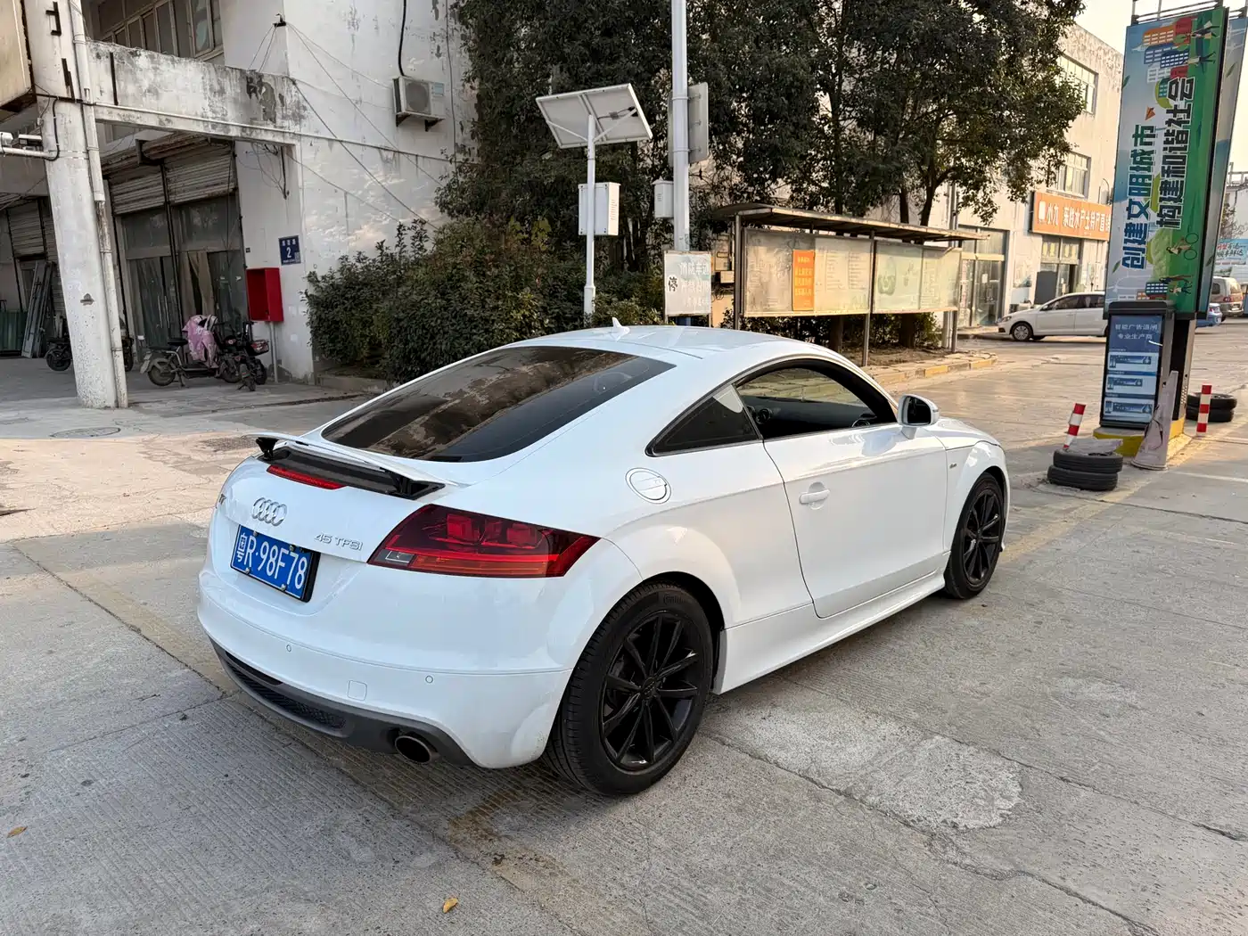 Audi TT 2014 TT Coupe 45 TFSI Premium Edition фото 6