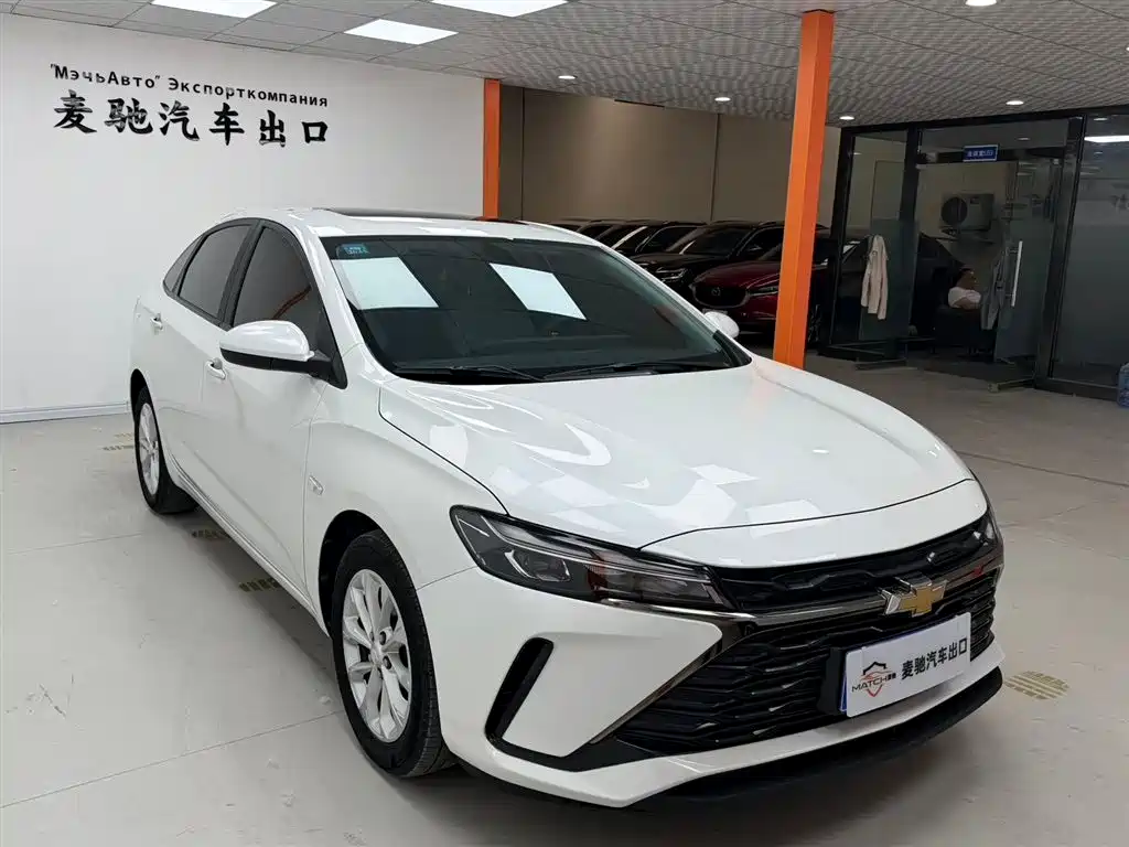 CHEVROLET CRUZE