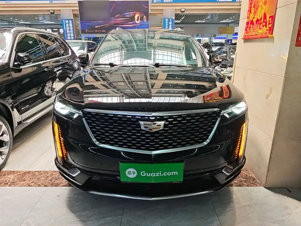 Cadillac XT6 2022 2.0T 7-Seater 4WD Trend Edition фото 3