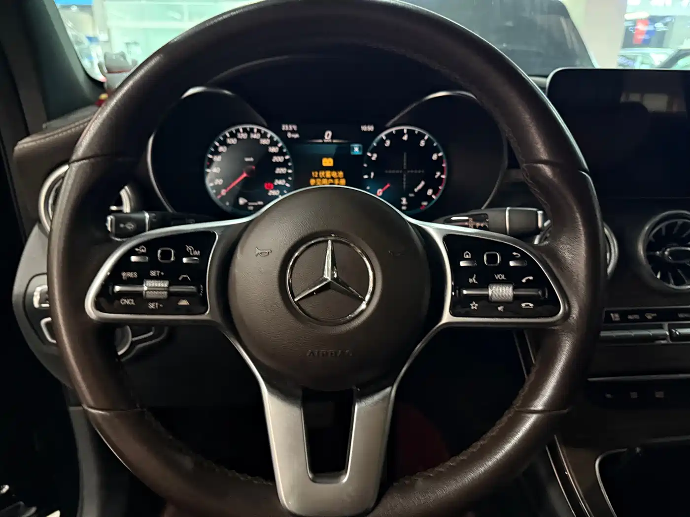 Mercedes-Benz GLC 2020 GLC 260 L 4MATIC Luxury фото 6