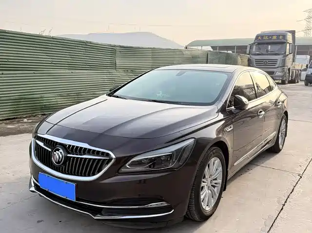 BUICK LACROSSE