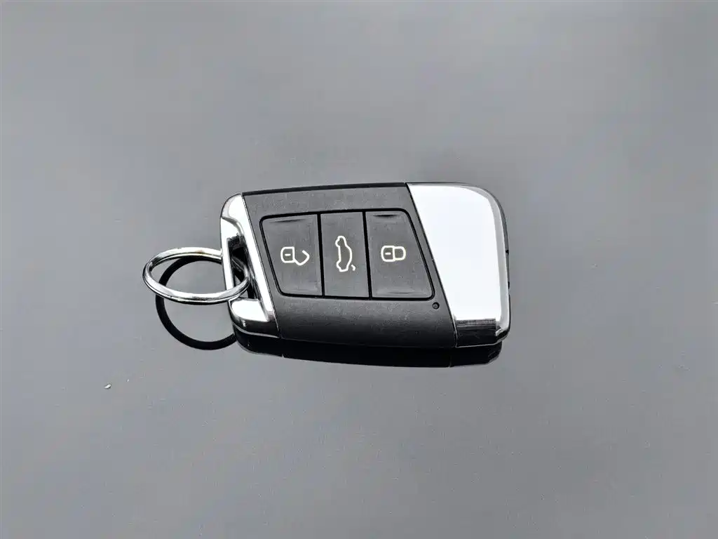 Volkswagen Passat 2023 Facelift 330TSI Elite Edition фото 19