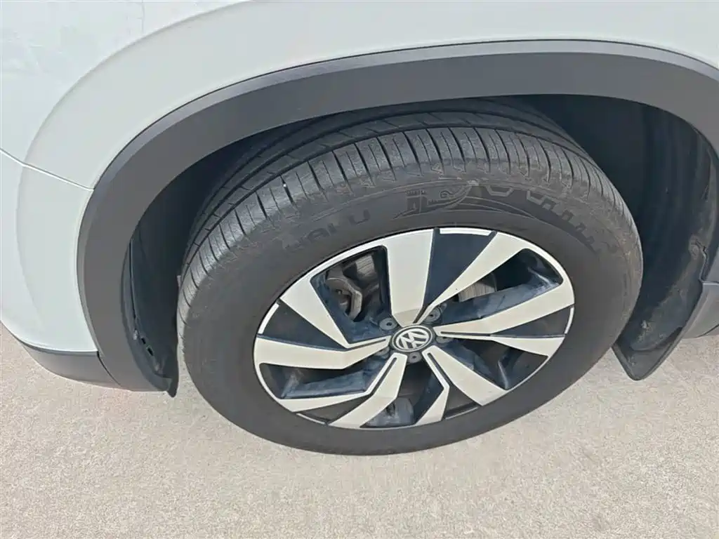 Volkswagen Tayron 2021 330TSI 2WD Luxury Smart Connect Plus фото 23