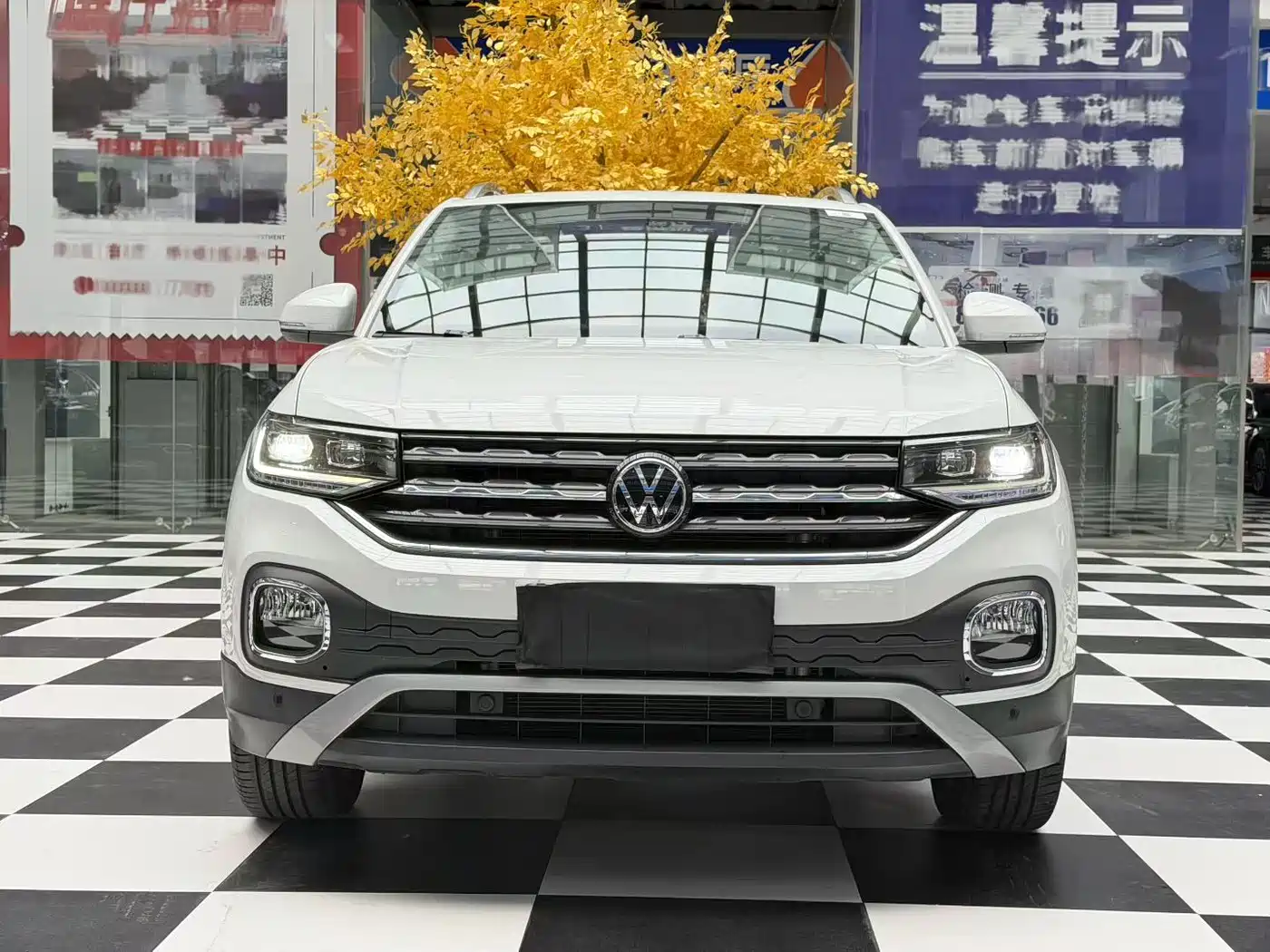 Volkswagen Tanying 2021 1.5L Automatic Smart Connect Edition фото 2