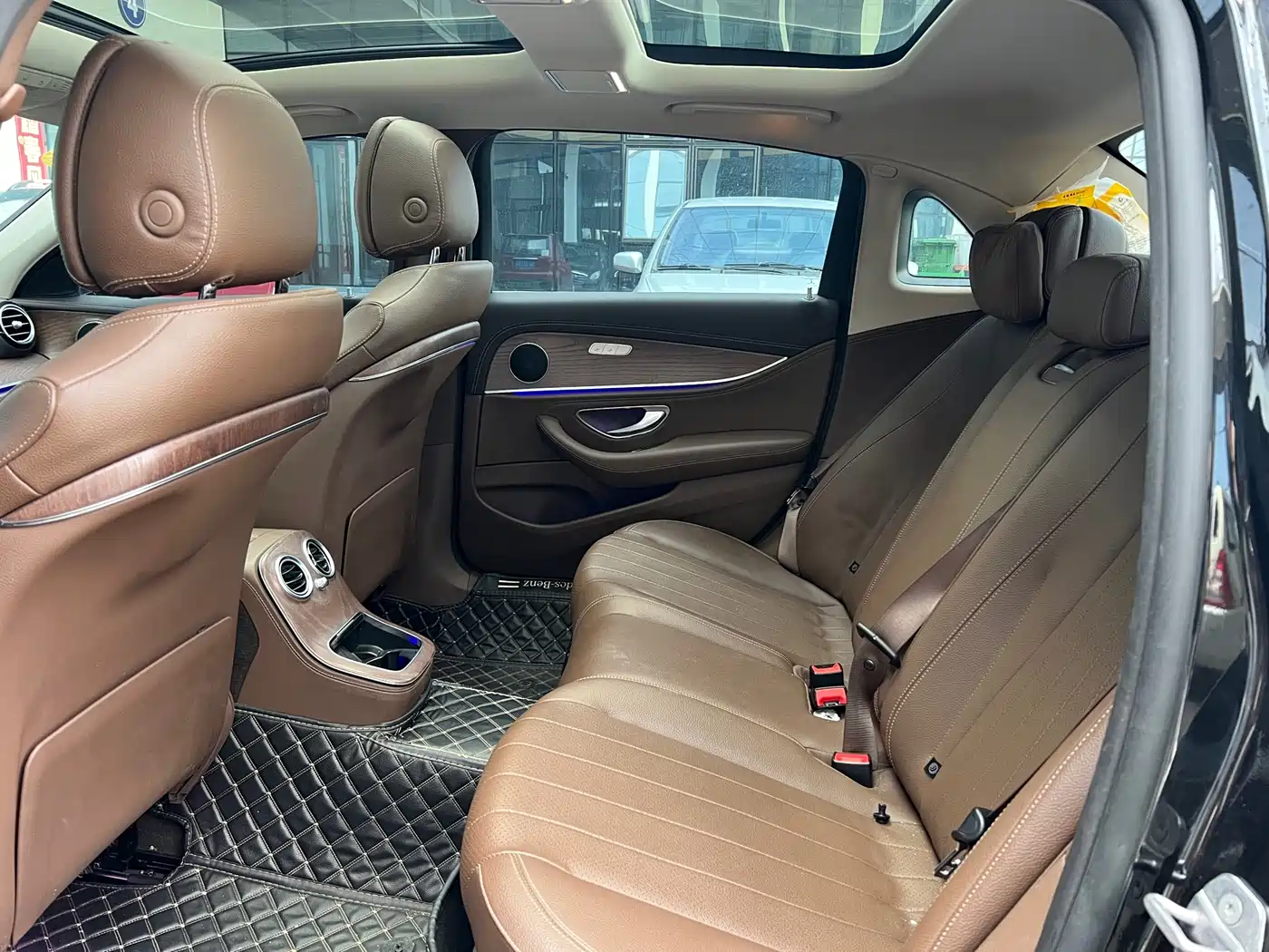 Mercedes-Benz E-Class 2021 Facelift E 260 L фото 6