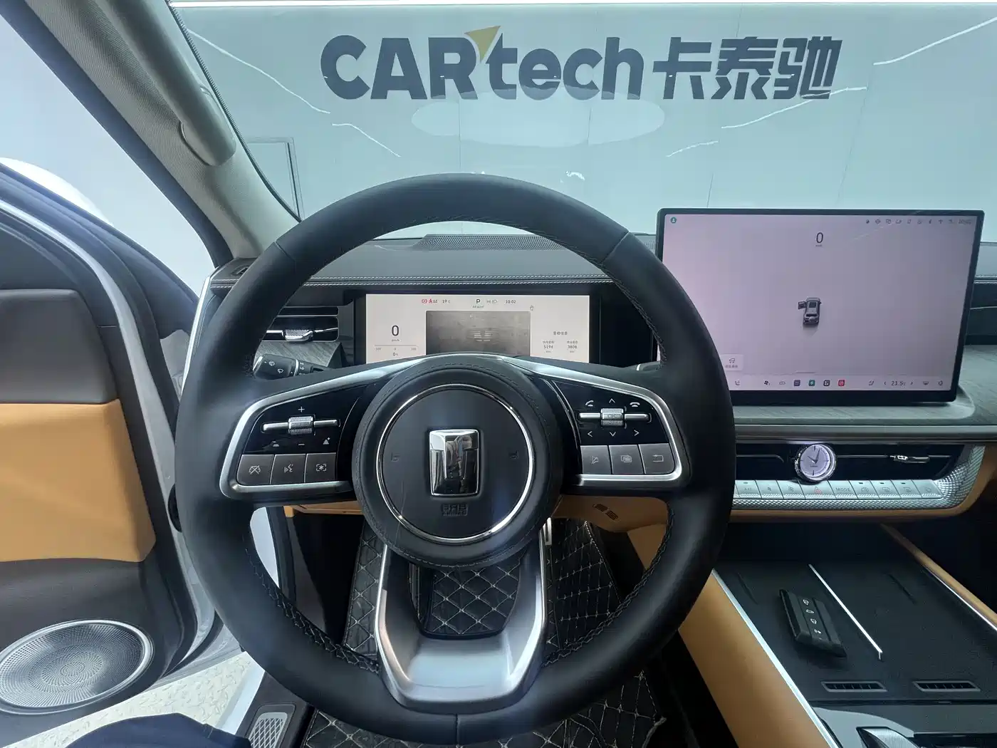 Tank 500 EV 2026 Hi4-Z Smart Edition фото 17