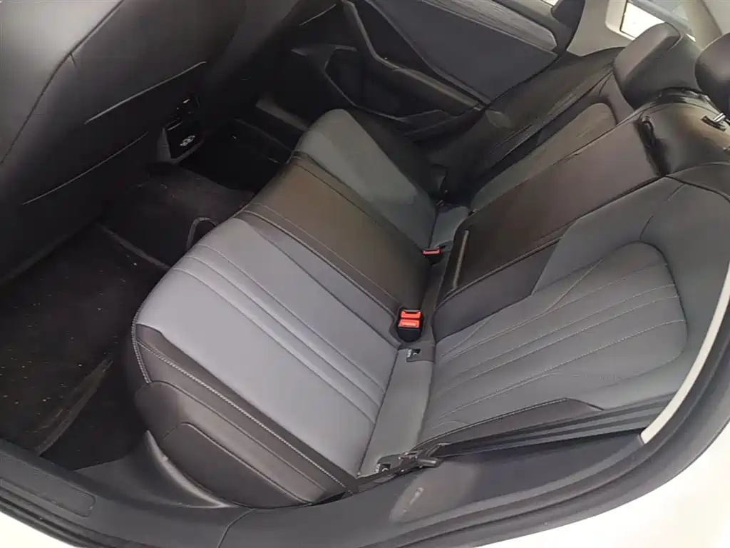 Volkswagen Sagitar 2026 Model 30 Million Special Selection 300TSI DSG Surpass Edition фото 17