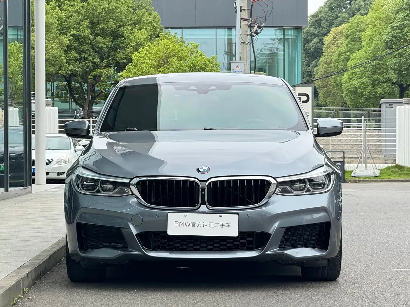 BMW 6 Series GT 2020 630i M Sport Grand Tourer фото 2
