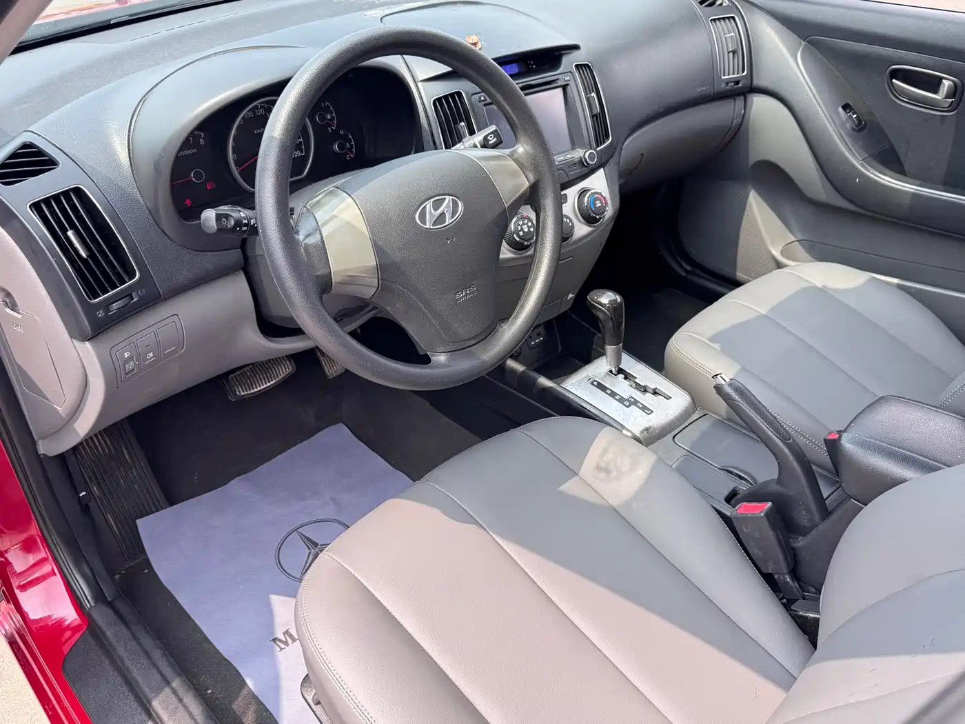 Hyundai Elantra 2011 1.6L Automatic Comfort фото 13