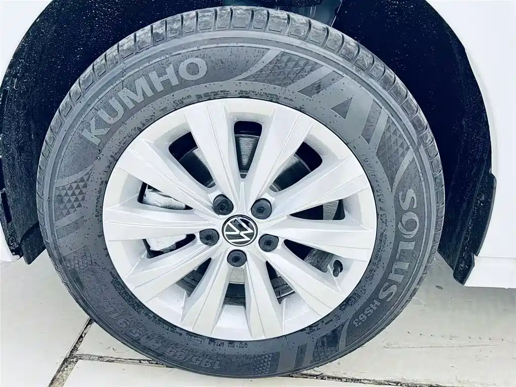 Volkswagen Lavida 2026 Model X-Ray 1.5L Premium Elegance Edition фото 8