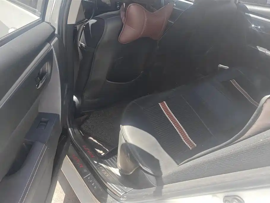 Toyota Levin 2016 1.6G CVT Elite Edition фото 11