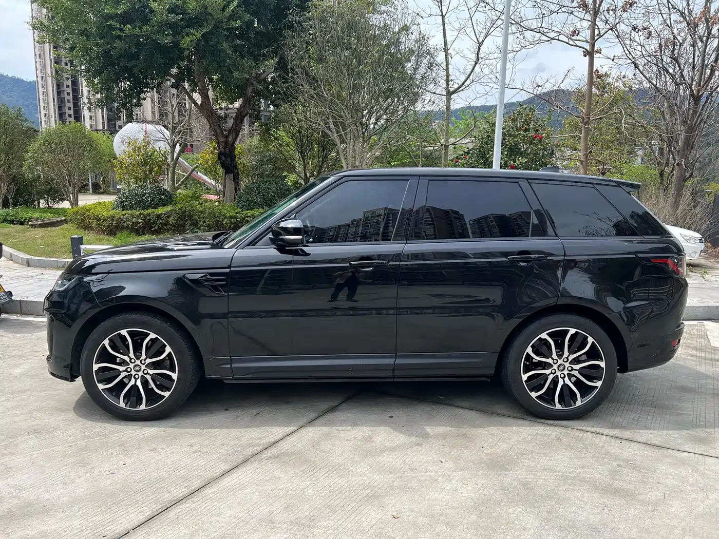 Land Rover Range Rover Sport 2017 3.0 SC V6 HSE DYNAMIC фото 7