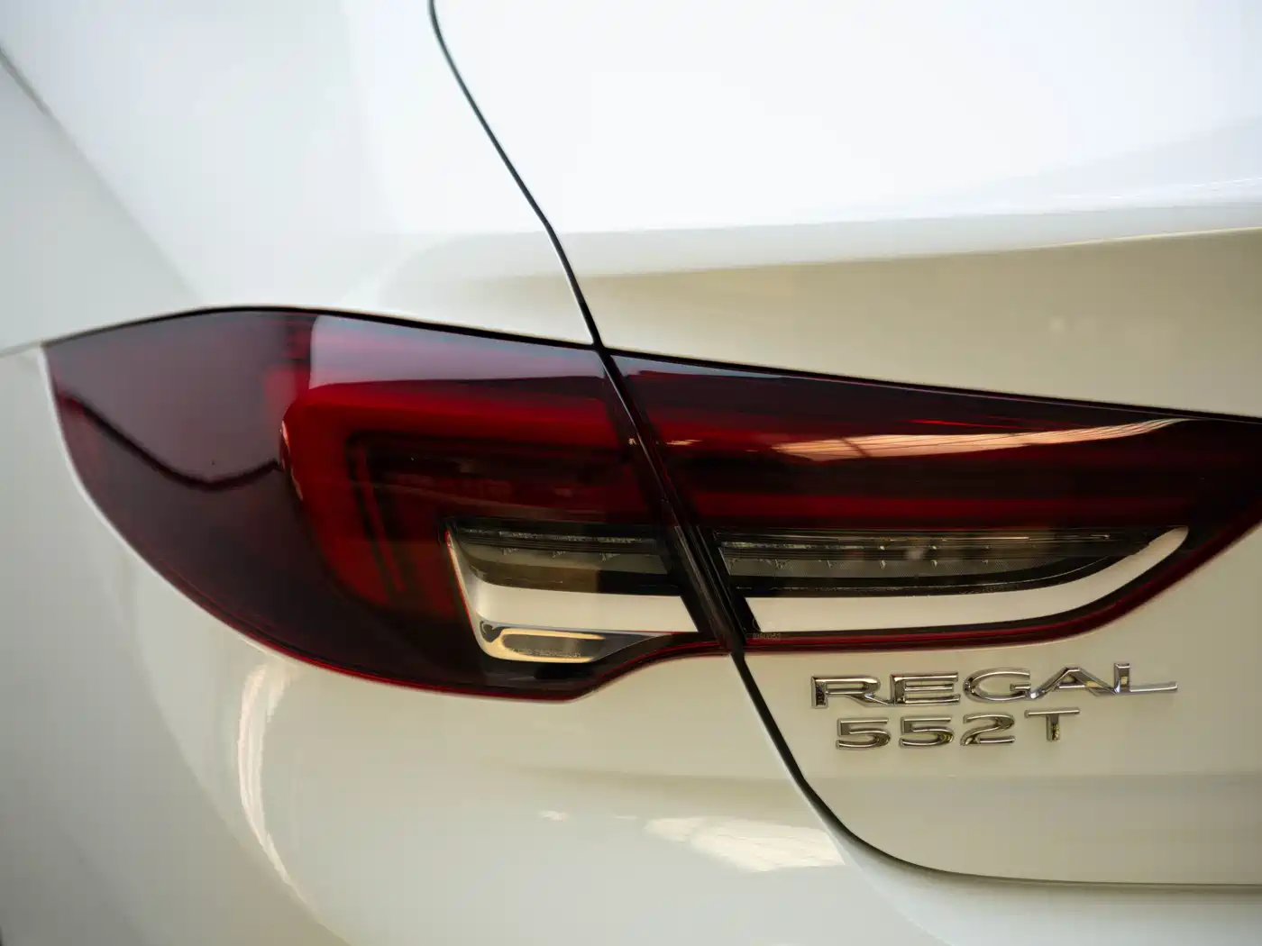 Buick Regal 2020 552T Elite фото 14