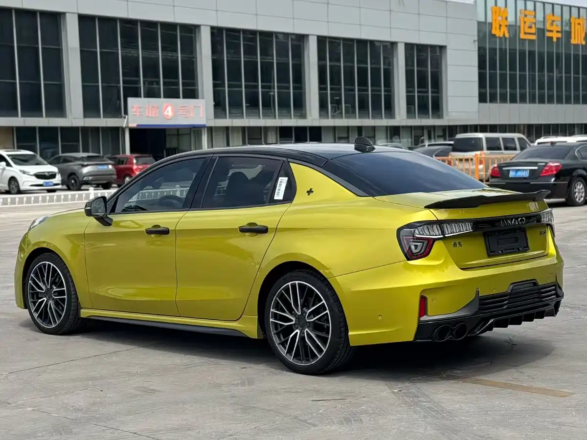 Lynk & Co 03 2020 03+ 2.0TD Auto Wind Master Edition фото 7