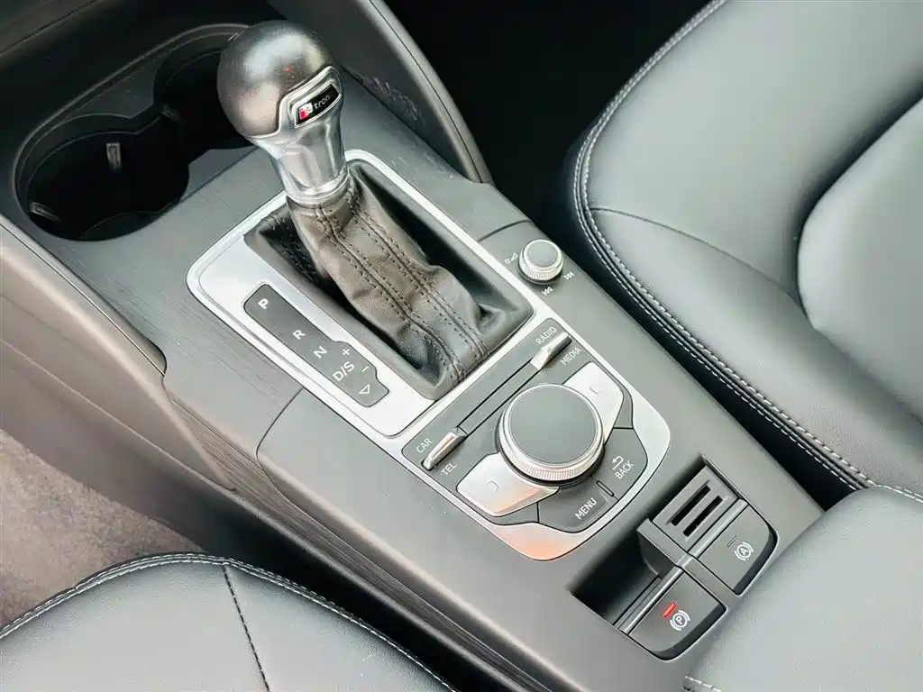 Audi A3 2017 Limousine 35 TFSI Progressive фото 19
