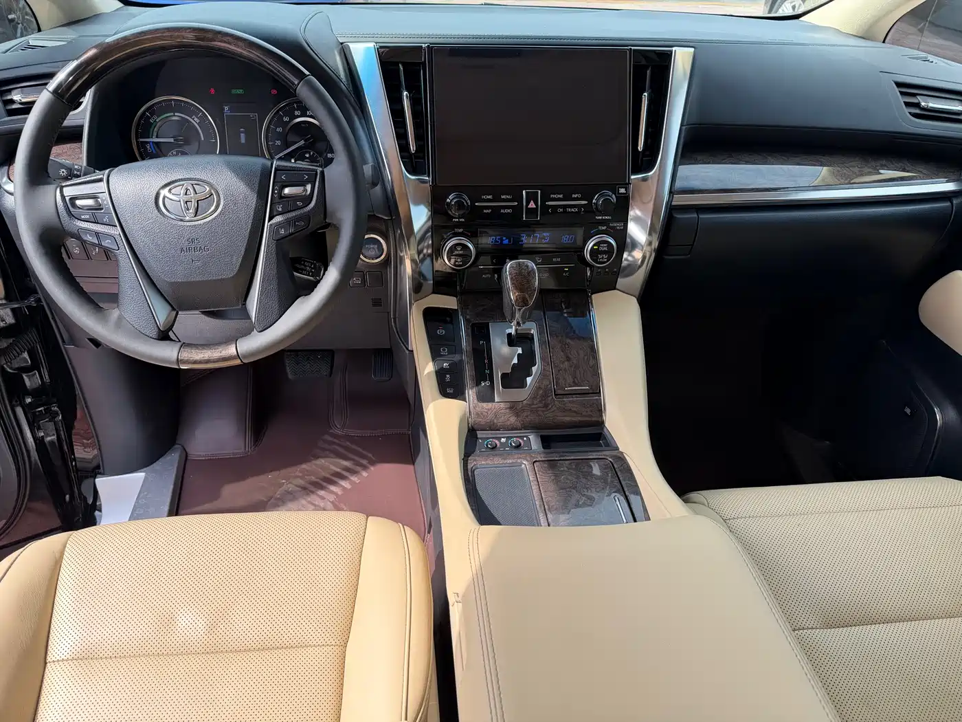 Toyota Alphard 2021 Hybrid 2.5L Premium фото 8