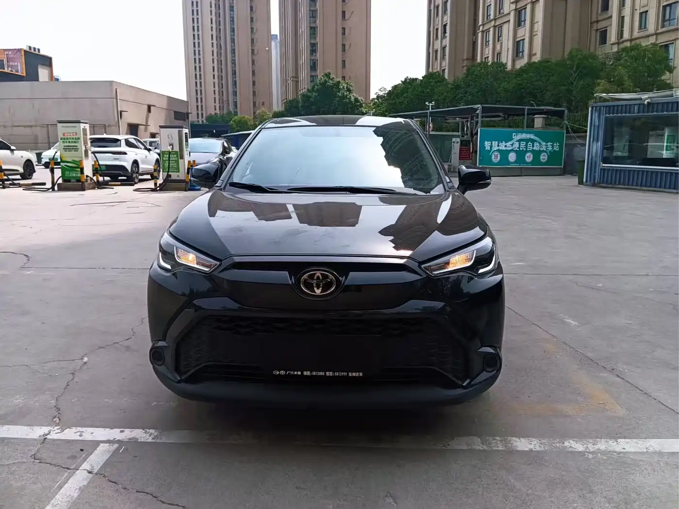 Toyota Frontlander 2022 2.0L CVT Elite фото 2