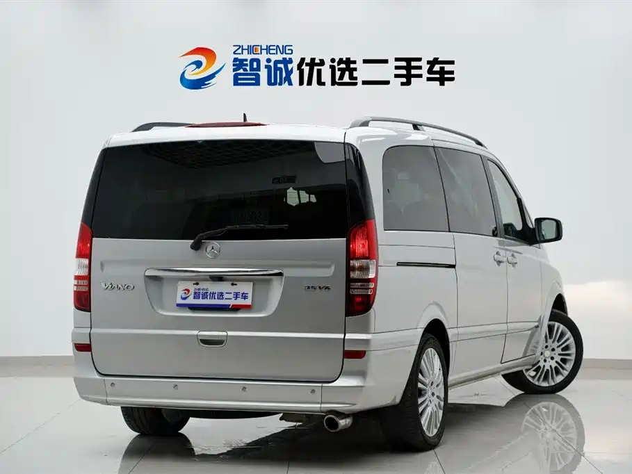Mercedes-Benz Viano 2013 3.5L Haochi Edition фото 35
