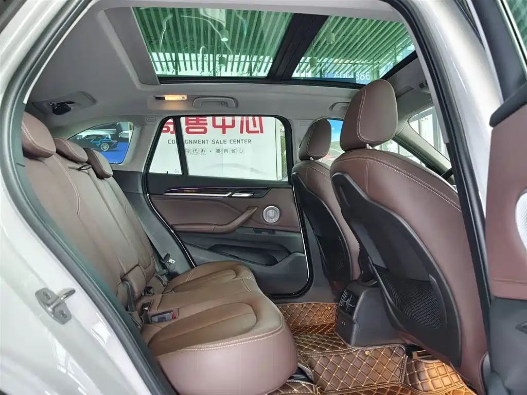 BMW X1 2022 xDrive25Li Premium фото 16