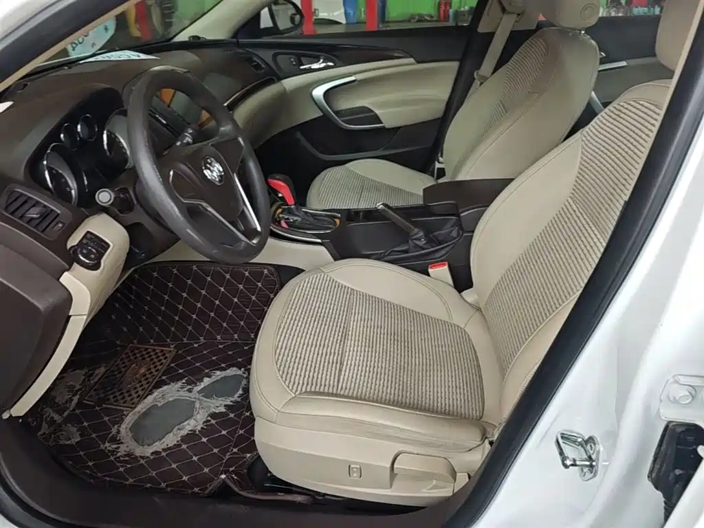 Buick Regal 2015 2.0L Leading Fashion Model фото 15