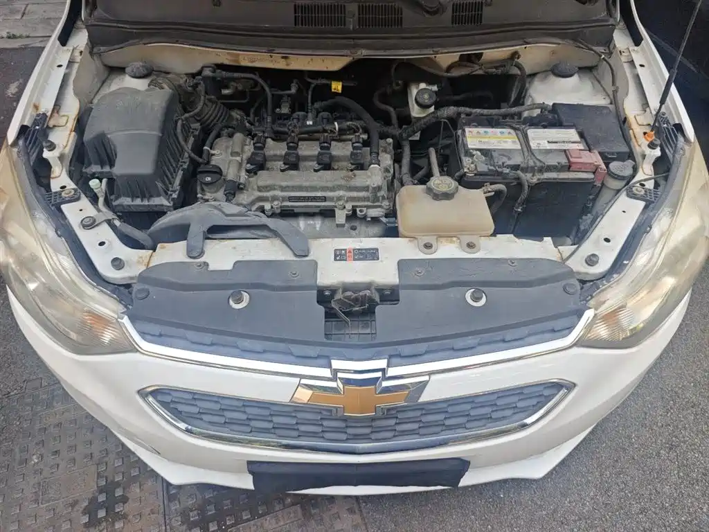 Chevrolet Sail 2015 Sail 3 1.5L Manual Ideal Sunroof Edition фото 17