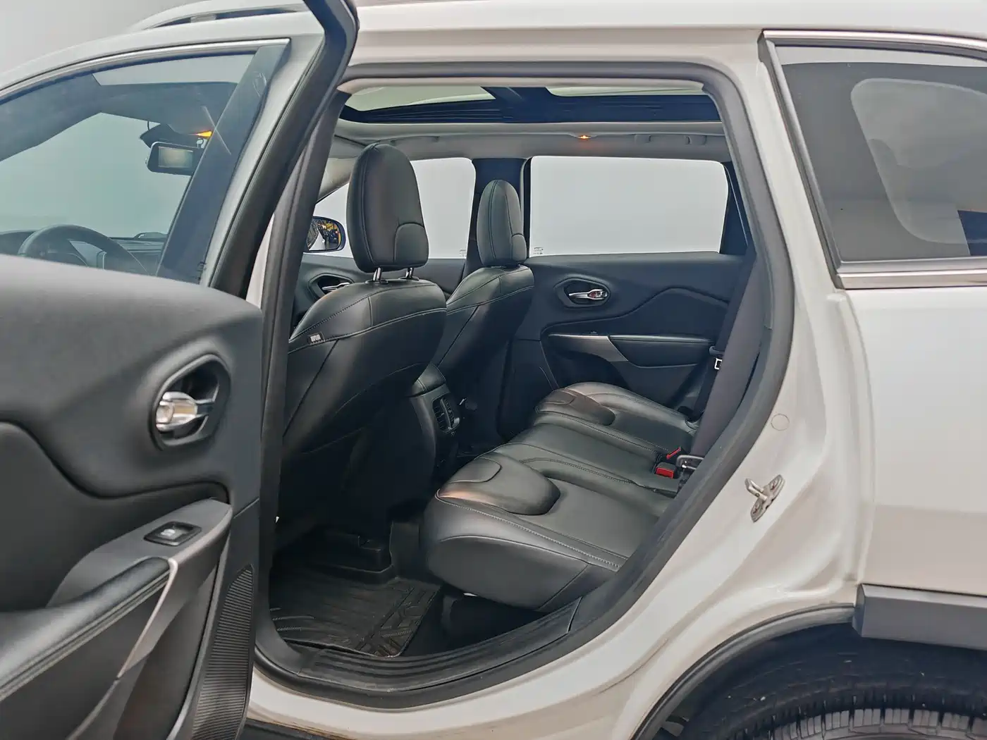 JEEP FREE LIGHT