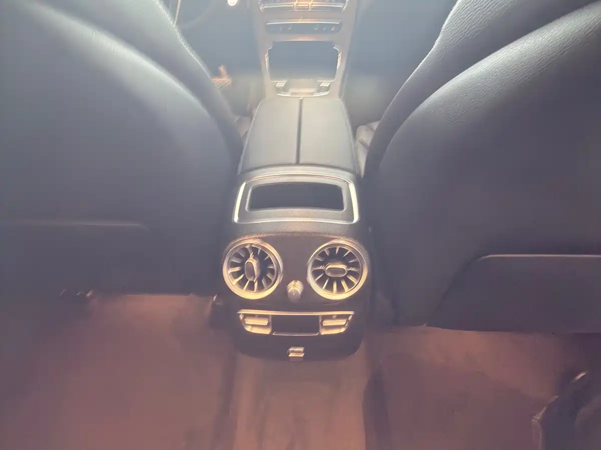 Mercedes-Benz GLC 2022 GLC 300 L 4MATIC Dynamic Collector's Edition фото 12