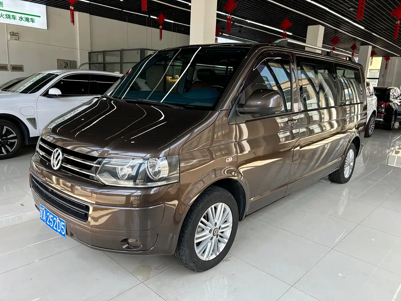 Volkswagen Caravelle 2014 2.0TSI 4WD Comfort Edition