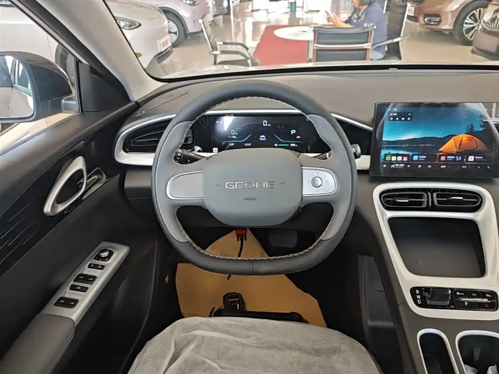 Geely Galaxy Starry Wish 2026 Edition 310km Youth Version фото 11