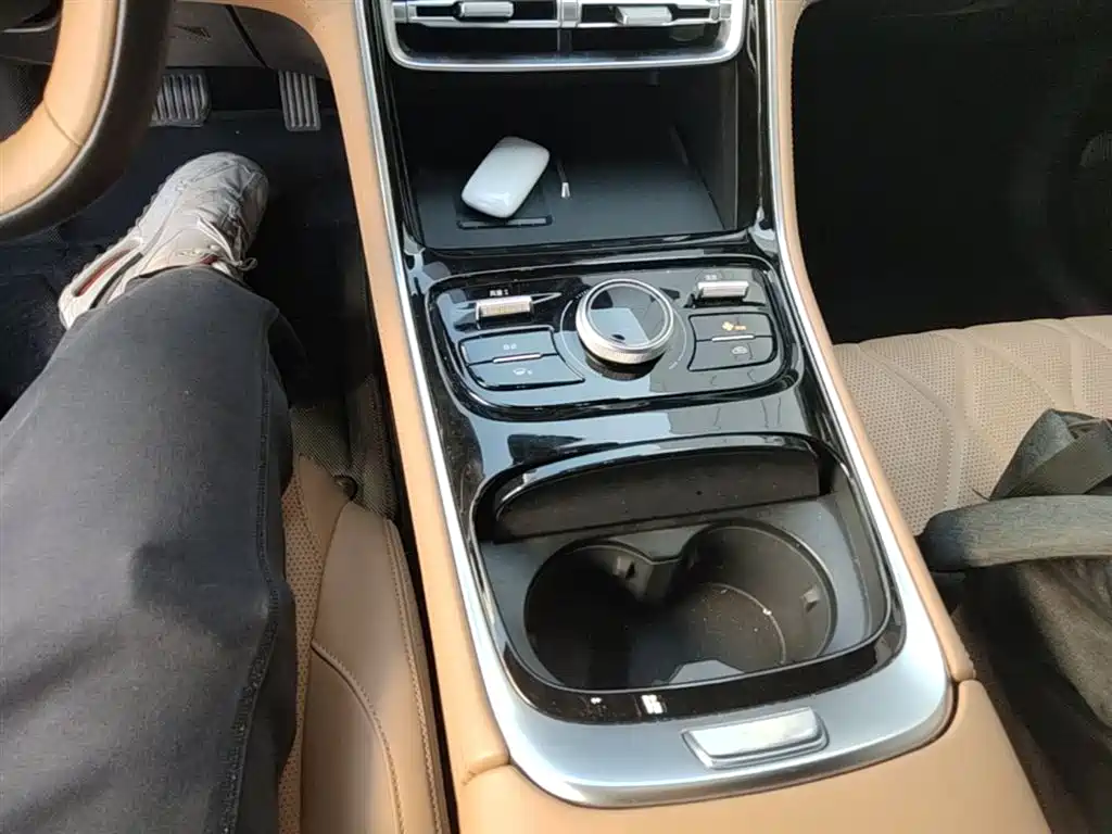Geely Galaxy Galaxy A7 2025 EM-i фото 14