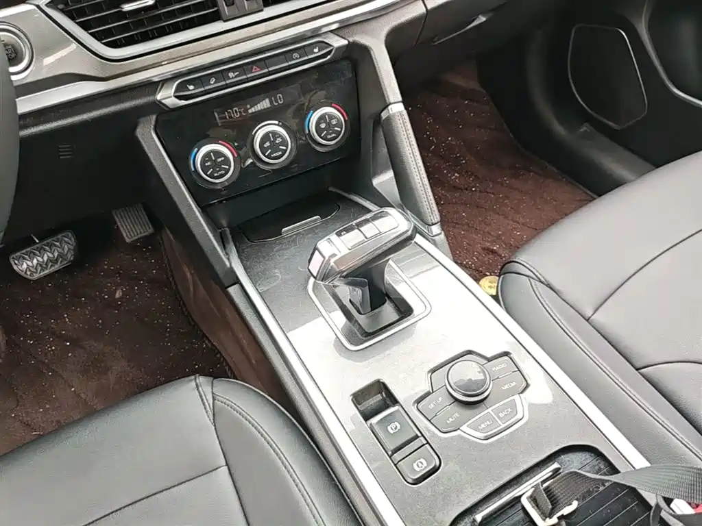 Haval H6 2018 Red Label Sport 1.5T Automatic 2WD Elite фото 14