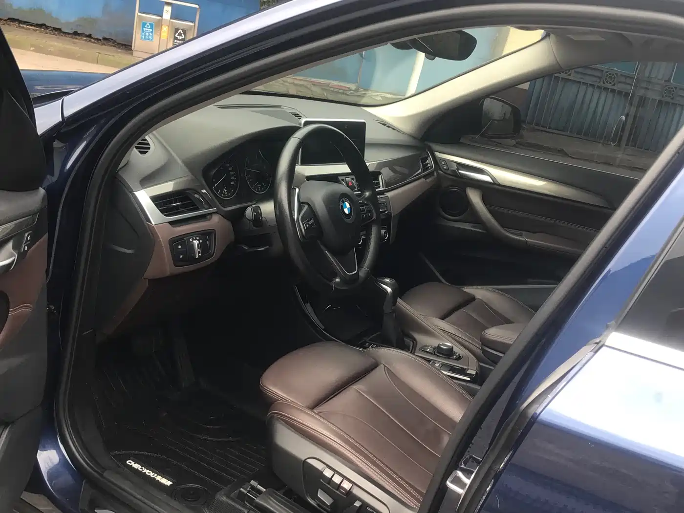 BMW X1 2018 sDrive18Li Premium Model фото 8