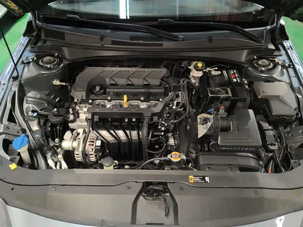 Hyundai Elantra 2023 1.5L CVT GLX Elite Edition фото 20