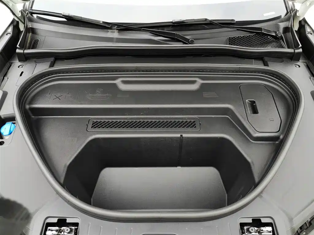 Audi Q6L e-tron 2025 2025 Model Pioneer Edition
