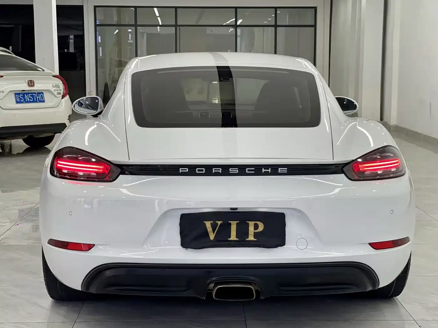 Porsche 718 2018 Cayman 2.0T фото 7