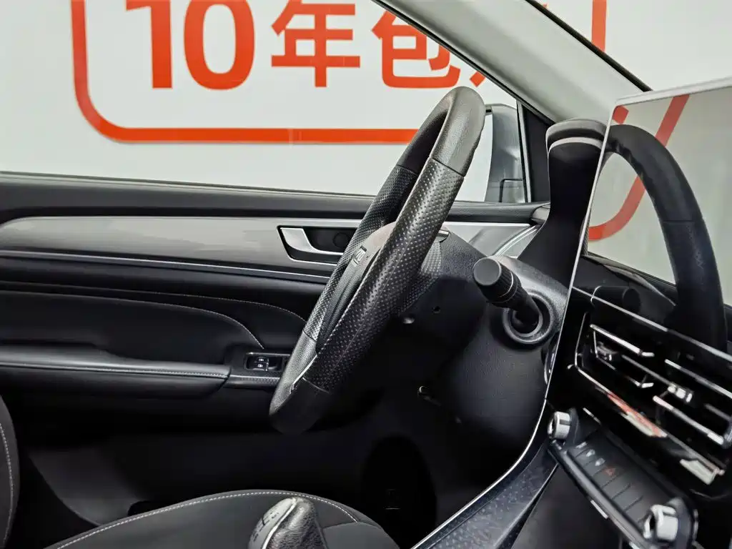 Фото 22 - Haval M6