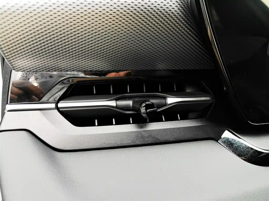 Audi Q6L e-tron 2025 2025 Model Pioneer Edition