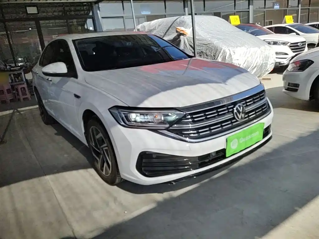 Volkswagen Sagitar 2023 300TSI DSG Surpassing Edition фото 4