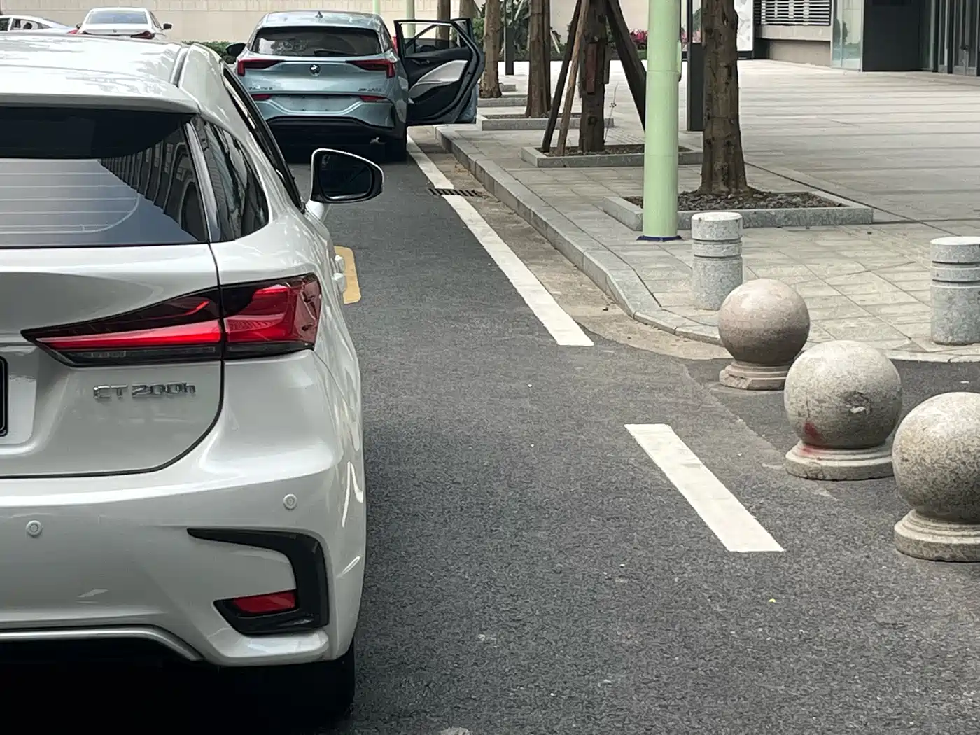 Lexus CT 2017 CT200h Elite Edition Monochrome China V фото 8