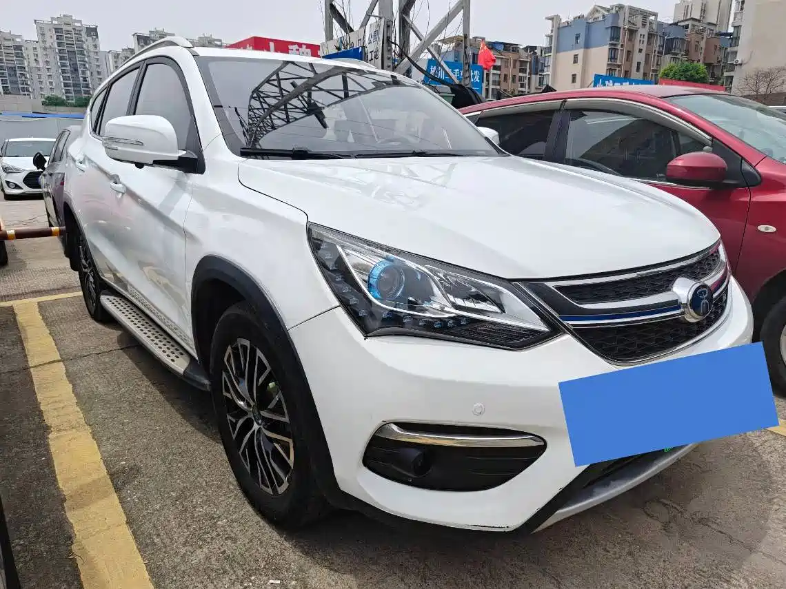 BYD Song New Energy 2017 Song DM 1.5TID Full-time 4WD Premium фото 3