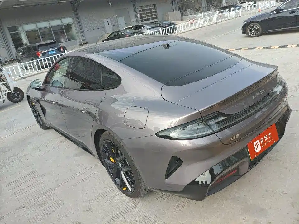 XIAOMI CAR XIAOMI SU7