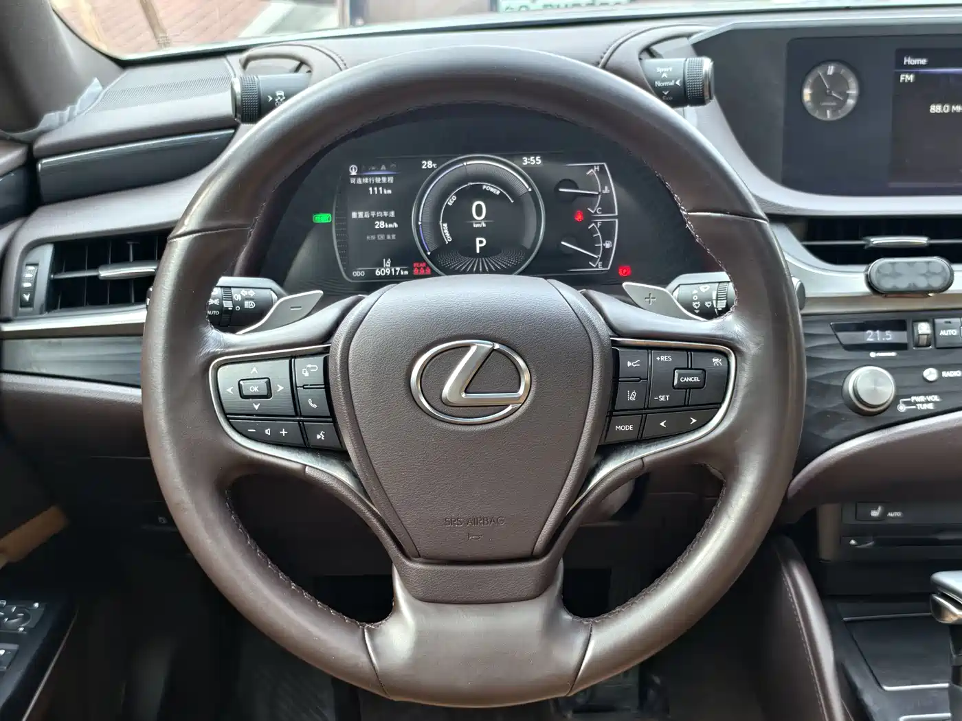 Lexus ES 2020 Model 300h Excellence Edition фото 6