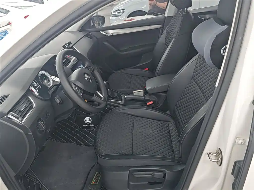 SKODA OCTAVIA