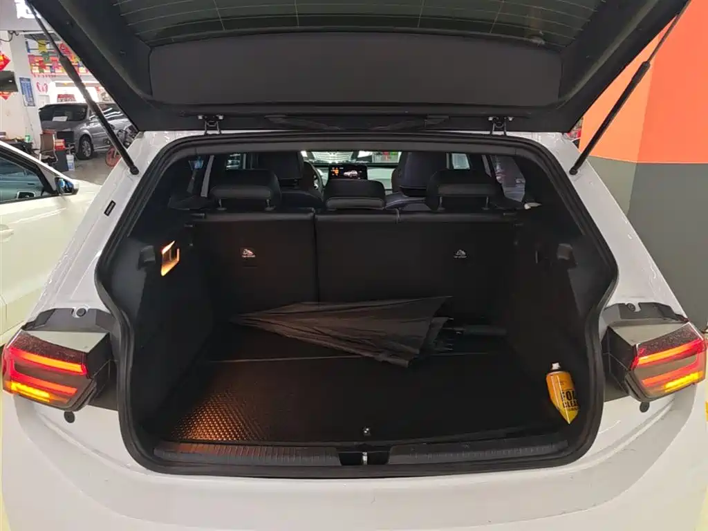 Volkswagen ID.3 2024 Pure Smart Edition фото 19