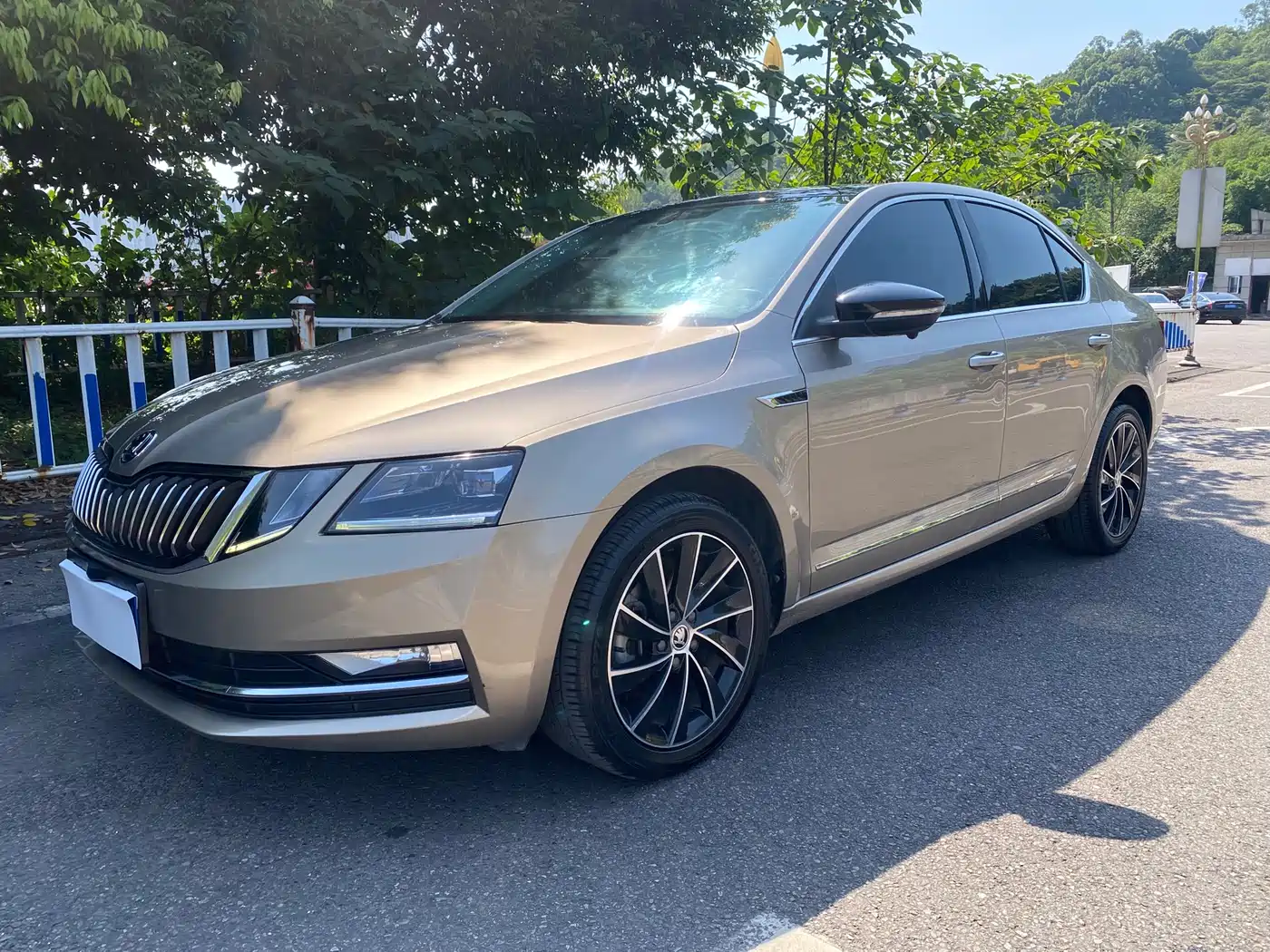 Škoda Octavia 2018 TSI280 DSG Luxury Edition