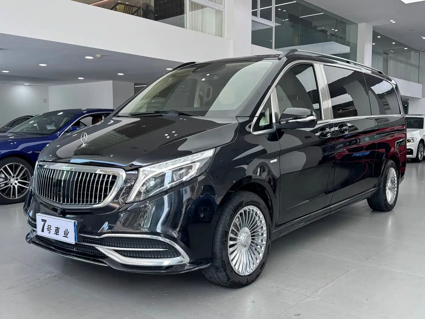 Mercedes-Benz V-Class 2021 V 260 L Long Wheelbase Luxury Edition