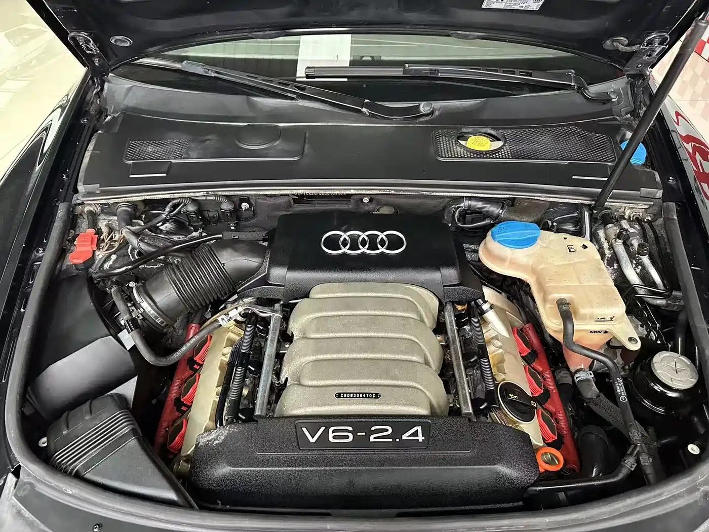 Audi A6L 2011 Model 2.4L Comfort фото 13